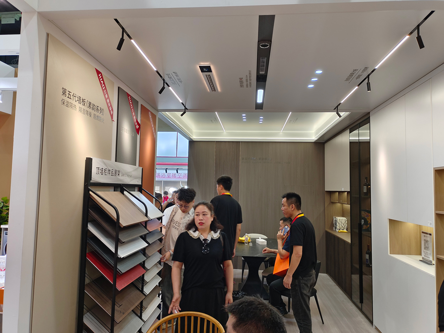 巨奧全屋頂墻柜實景 巨奧全屋頂墻柜實景